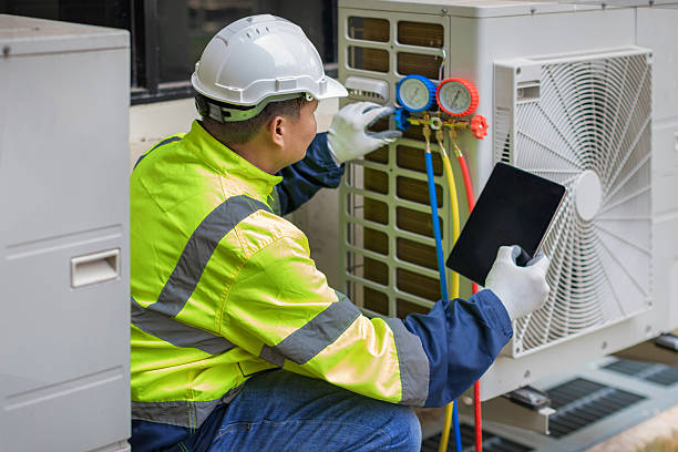 Professional Hvac technician working in Stockton, CA